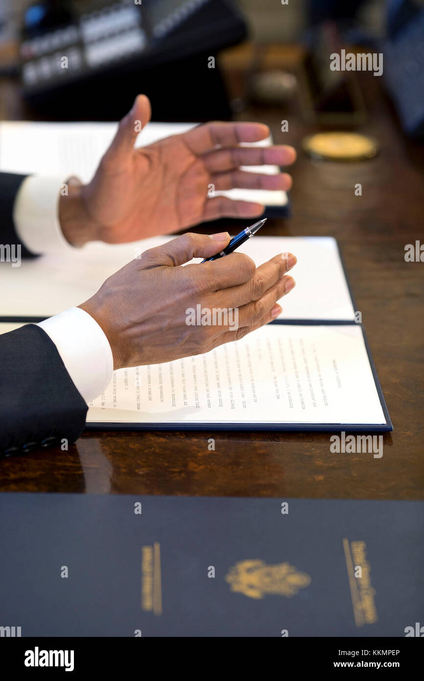 Joint resolution of disapproval hi-res stock photography and images - Alamy