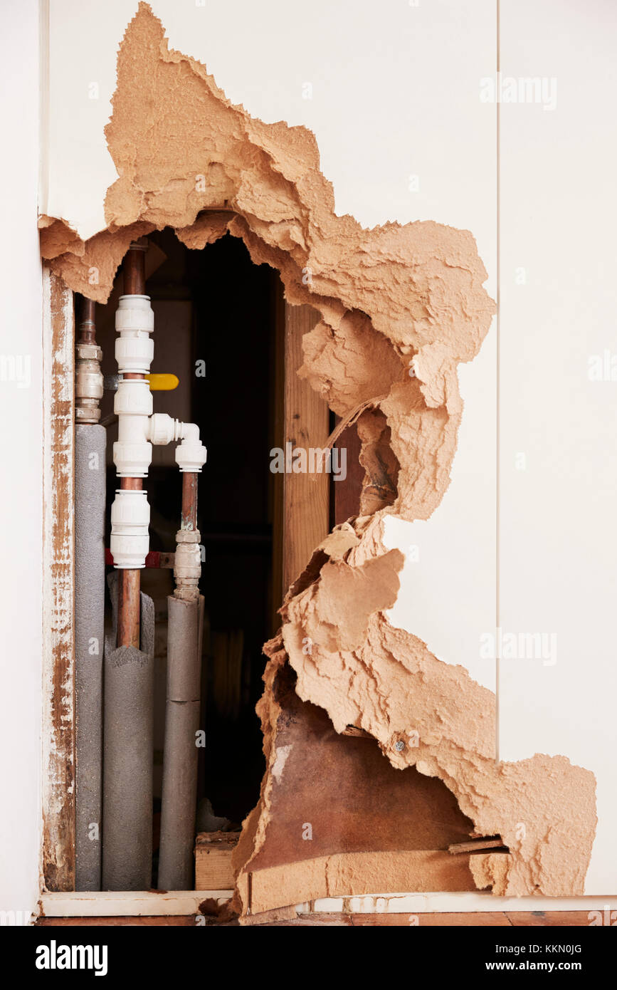 Burst pipe indoors hires stock photography and images Alamy