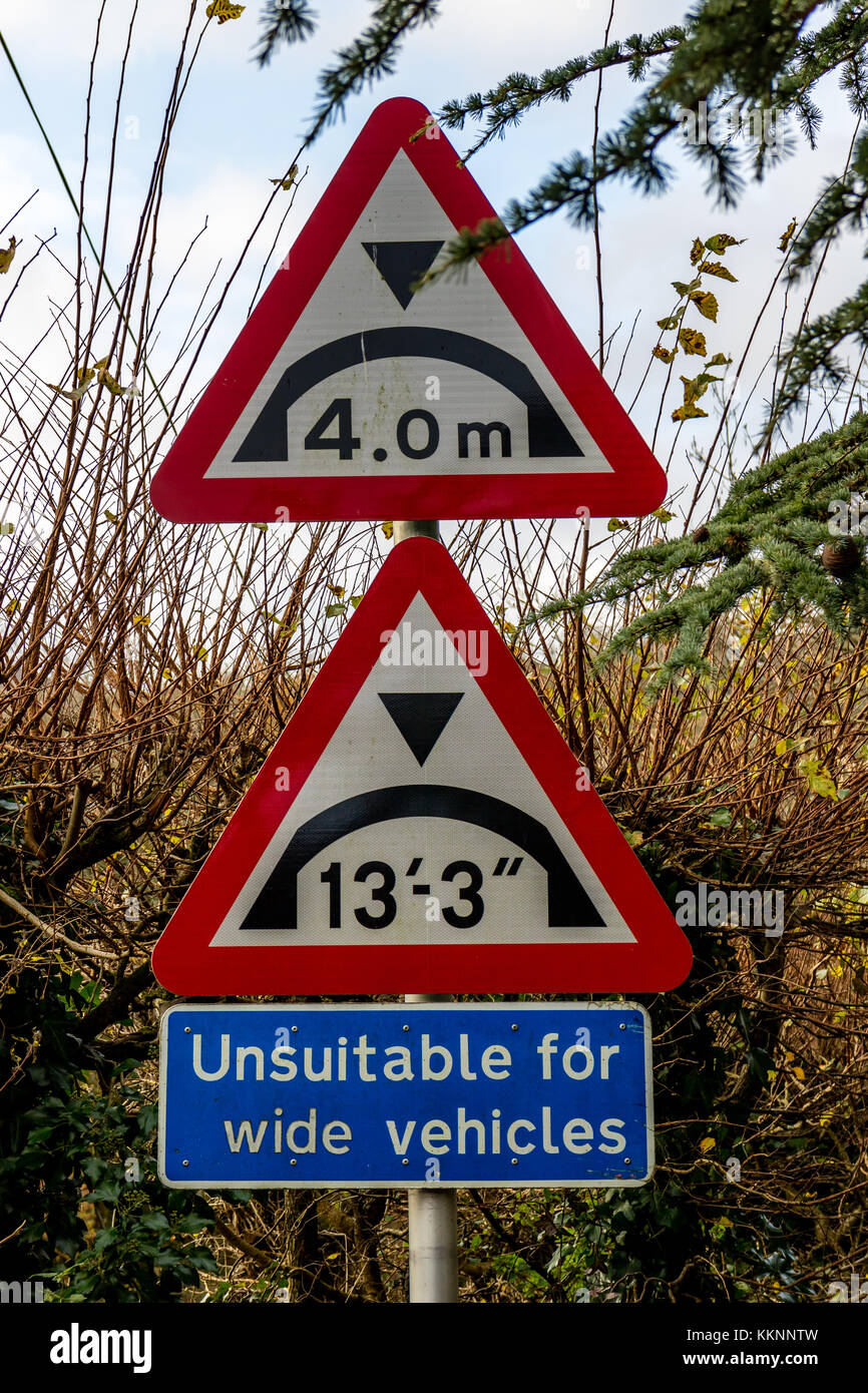 Height restriction hires stock photography and images Alamy