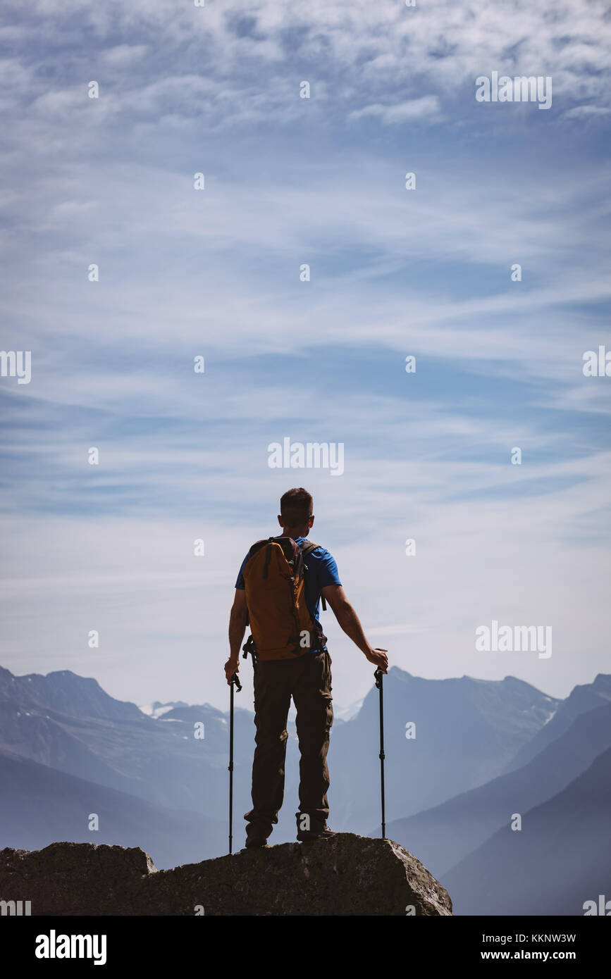 Male hiker looking mountain hi-res stock photography and images - Alamy