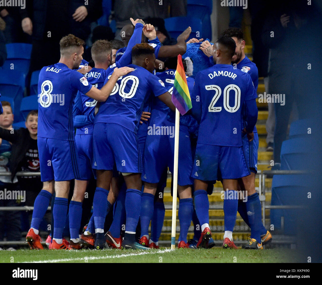 Cardiff City's Junior Hoilett is mobbed by team-mates after scoring his sides second goal of the game during the Sky Bet Championship match at the Cardiff City Stadium, Cardiff. PRESS ASSOCIATION Photo Picture date: Friday December 1, 2017. See PA story SOCCER Cardiff. Photo credit should read: Simon Galloway/PA Wire. RESTICTIONS: EDITORIAL USE ONLY No use with unauthorised audio, video, data, fixture lists, club/league logos or 'live' services. Online in-match use limited to 75 images, no video emulation. No use in betting, games or single club/league/player publications. Stock Photo