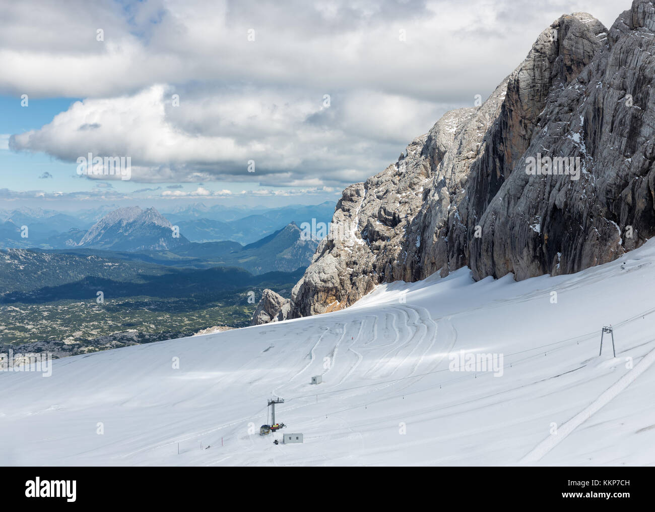 Austrian Dachstein mountain with glacier and ski piste Stock Photo - Alamy