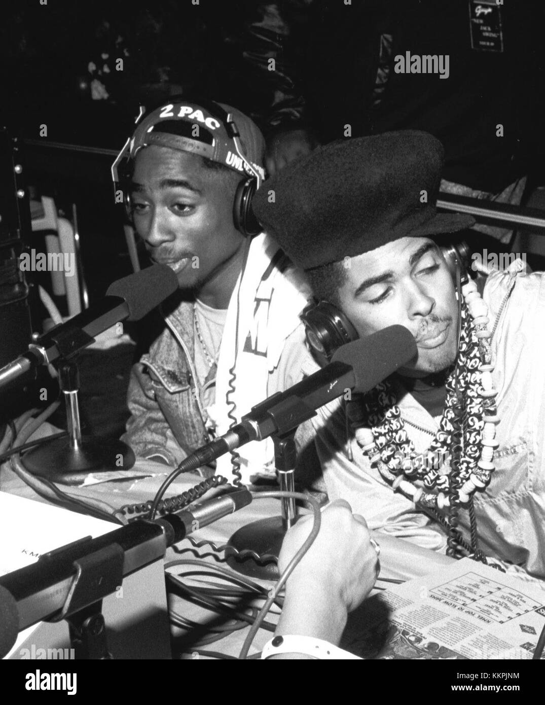 The Digital Underground (with Tupac Shakur) doing an interview at the