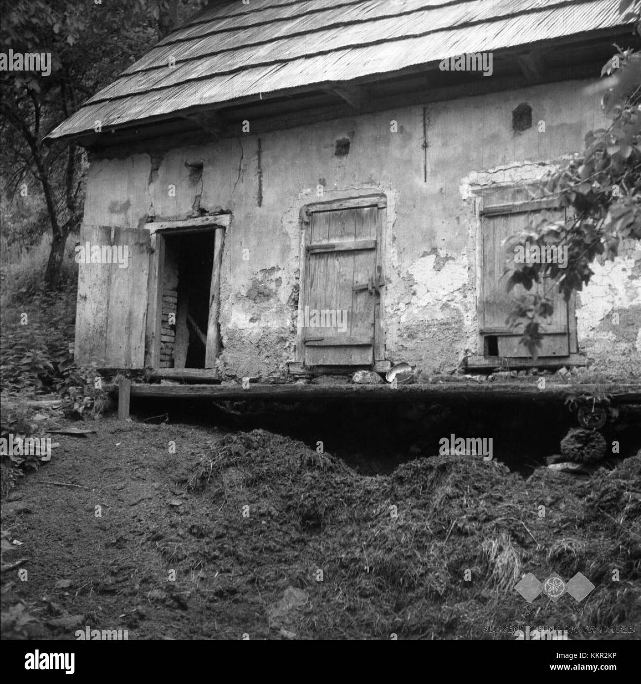 This image shows the back side of Brodejevih swineherds’ pigsty, taken ... This image shows the back side of Brodejevih swineherds’ pigsty, taken ...