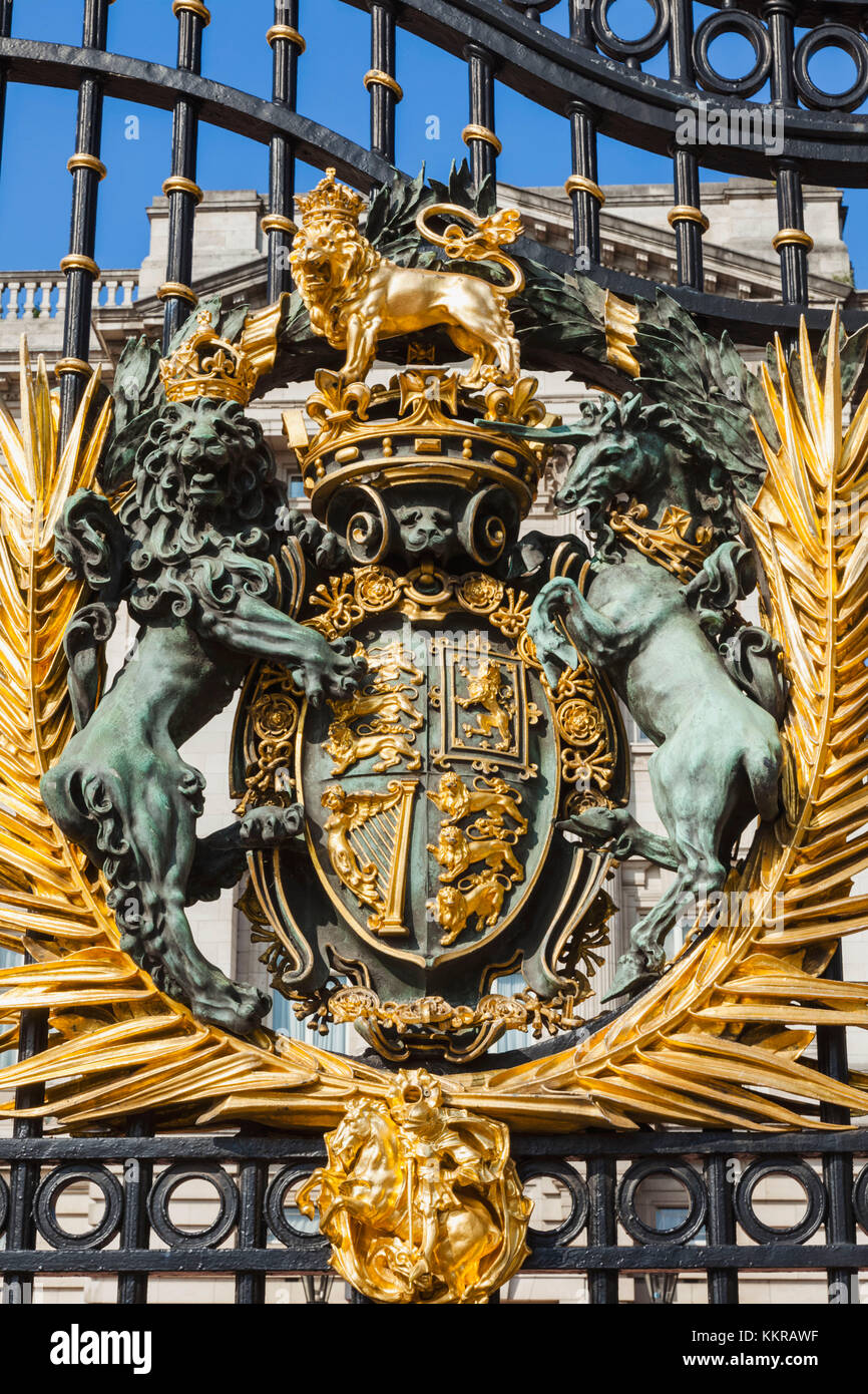 England, London, Buckingham Palace, Entrance Gates Stock Photo