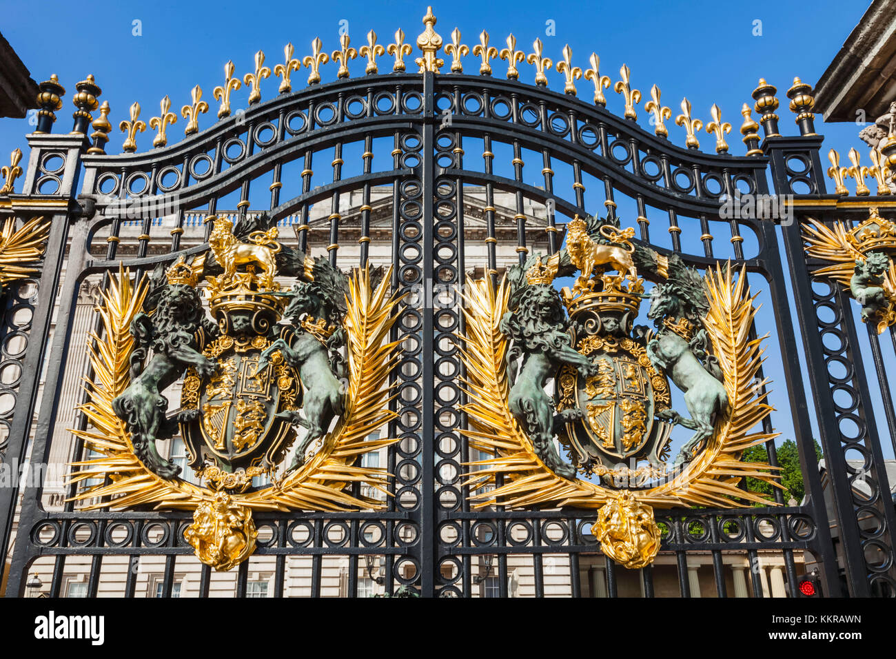 England, London, Buckingham Palace, Entrance Gates Stock Photo