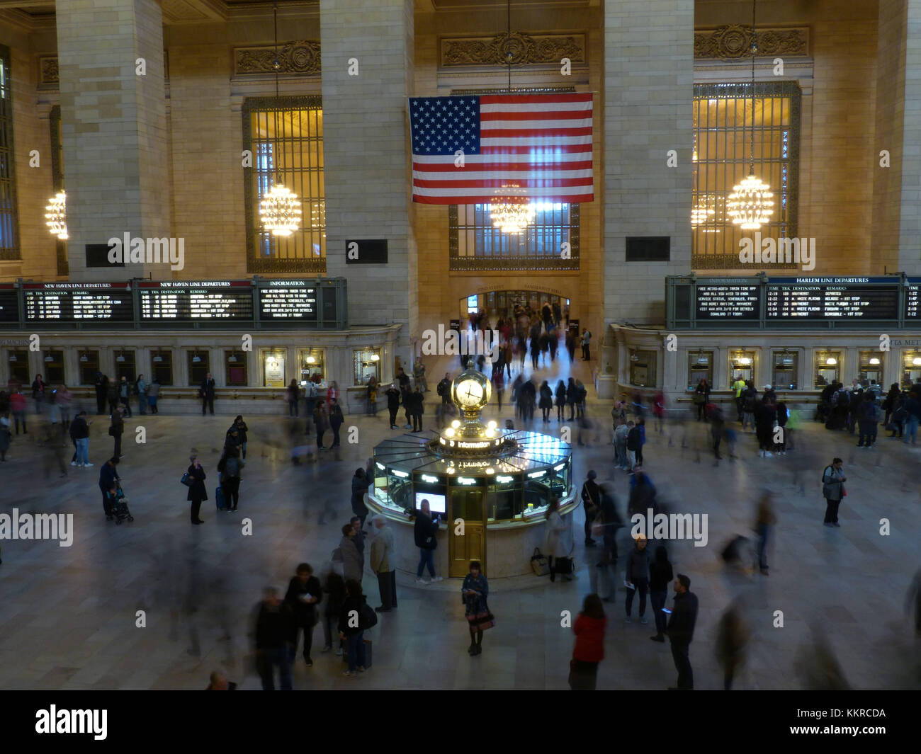 Main Lobby of the Grand Central Terminal. This railroad terminal was designed by architects Reed & Stern and Warren & Wetmore. With its 44 platforms, it serves the commuters on New Haven Line, New York Line and the suburbs of White Plains, NY Stock Photo