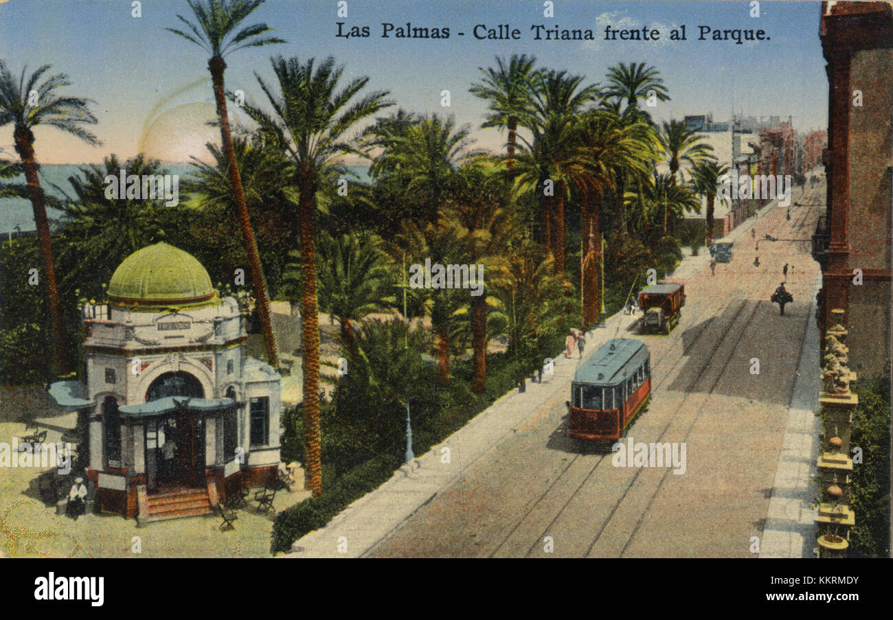 Quiosco de parque hi-res stock photography and images - Alamy