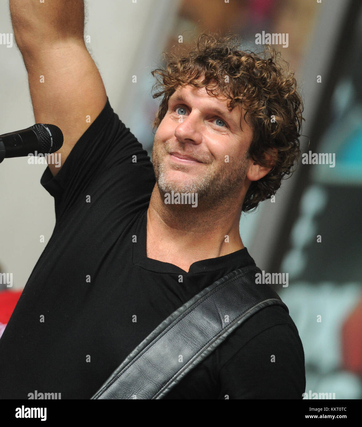 NEW YORK, NY - JUNE 12: Recording Artist Billy Currington Performs.