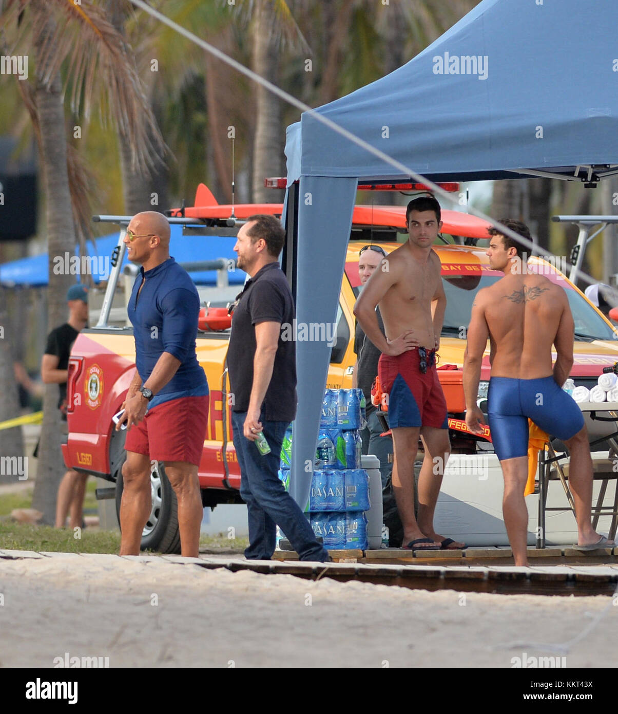 MIAMI BEACH, FL MARCH 04 Actor's Zac Efron, Dwayne Johnson, Sports