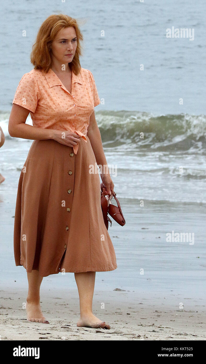 NEW YORK, NY SEPTEMBER 19 Kate Winslet was on the set of the new