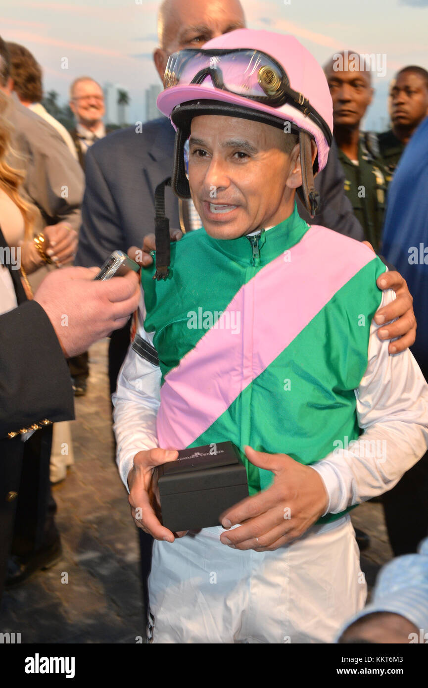 Mike smith jockey hires stock photography and images Alamy