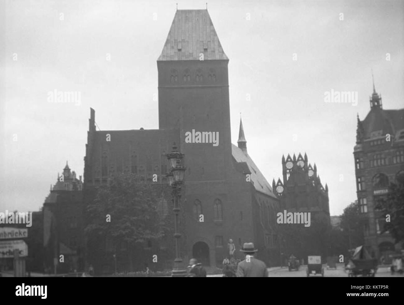 This image relates to the Berlin KMB 16001000136866, a catalog