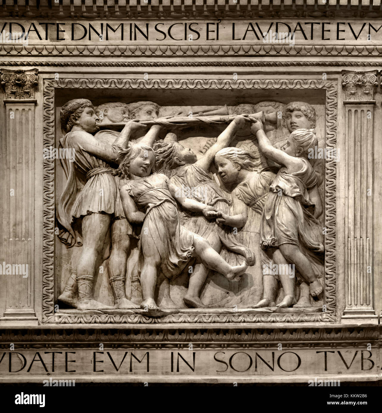Children singing and dancing, illustration of Psalm 150 (Laudate Dominum). Panel of the Cantoria (singers' gallery), balcony for the  1438'Cantoria (singing loft) 1431-38 by Luca della Robbia 1399–1482, Duomo, di Firenze ( The Cattedrale di Santa Maria del Fiore of Florence - Cathedral of Saint Mary of the Flower  1336 )  Museo dell'Opera del Duomo Florence Italy Italian. Stock Photo