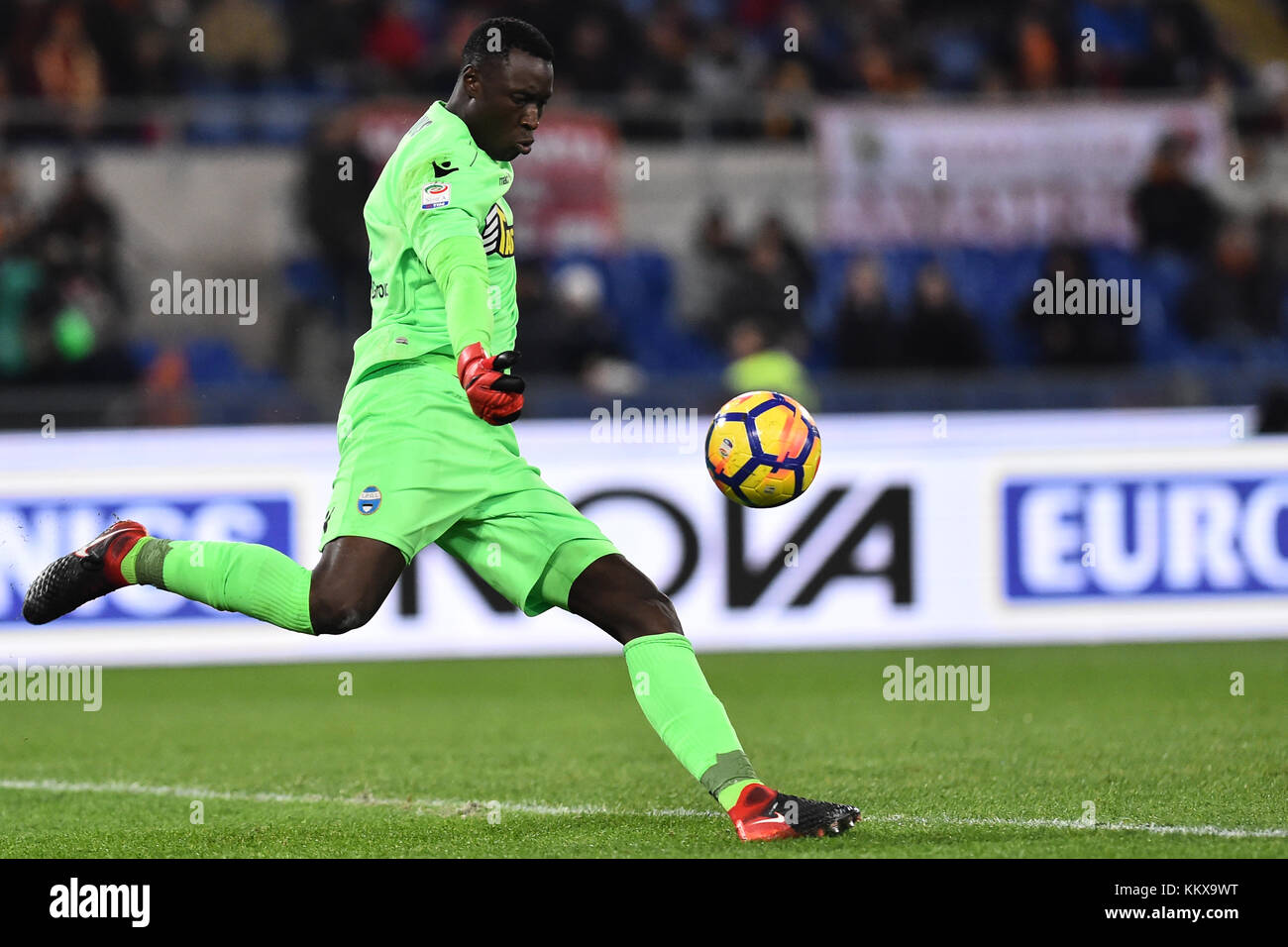 Rome, Italy. 02nd Dec, 2017. Rome 01-12-2017 Football Lega Serie A Olimpic Stadium Roma Spal in the picture Alfred Gomis Fotografo01 Credit: Independent Photo Agency/Alamy Live News Stock Photo