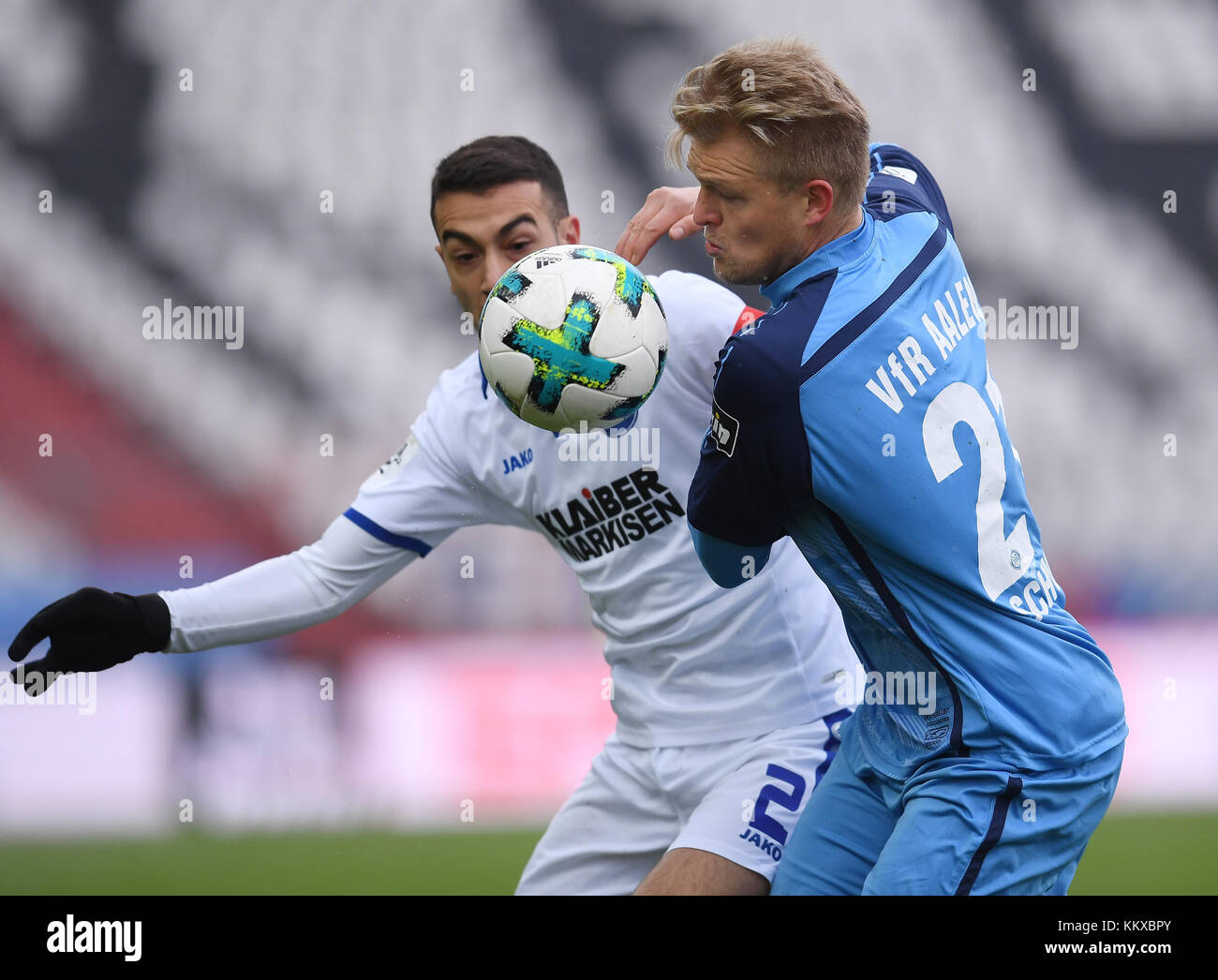 duels / Duell  Burak Camoglu (KSC)/l. versus Thorsten Schulz (Aalen).  GES/ Fussball/ 3. Liga: Karlsruher SC - VfR Aalen, 02.12.2017 --  Football/ Soccer 3rd Division: Karlsruher SC vs.  VfR Aalen, December 02, 2017 -- |usage worldwide Stock Photo