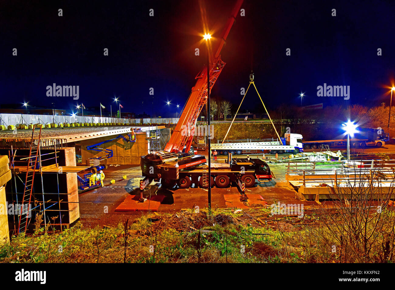 Lifting concrete lorry construction hires stock photography and images