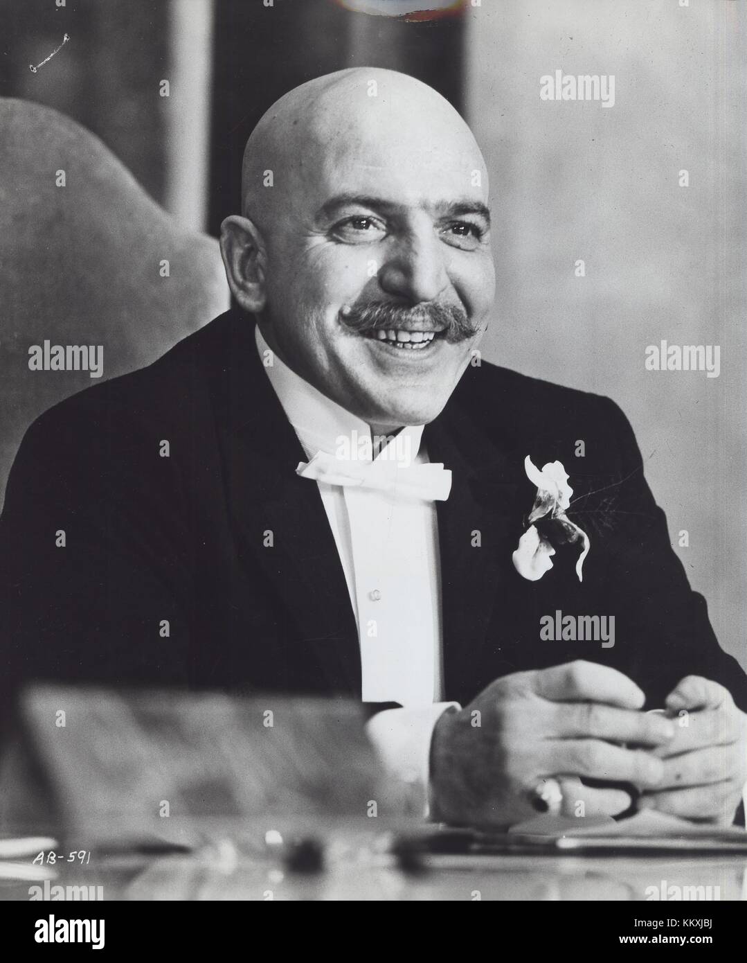 1969 - TELLY SAVALAS. The Assassination Bureau. Credit: Smp/Entertainment Pictures/ZUMA Wire/Alamy Live News Stock Photo