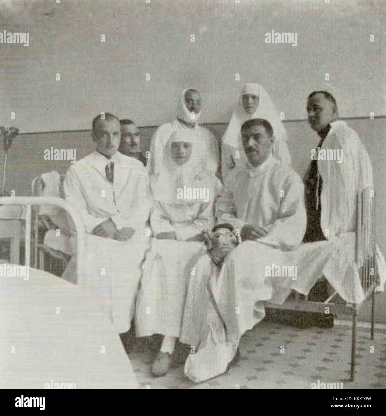 Ww1 injured soldiers hi-res stock photography and images - Alamy