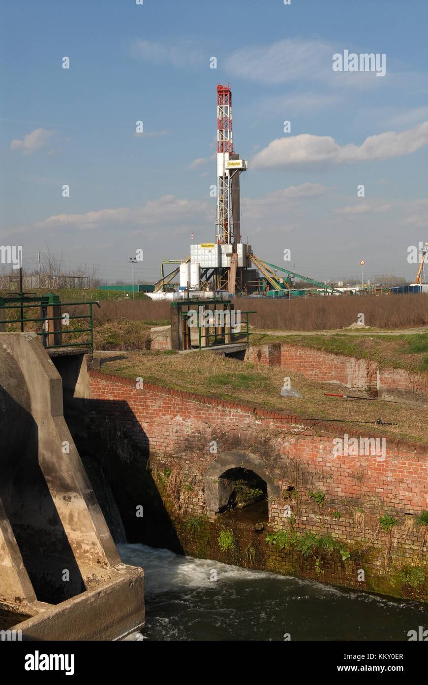 SAIPEM oil well and drill at Trecate (Novara, Italy)) Stock Photo