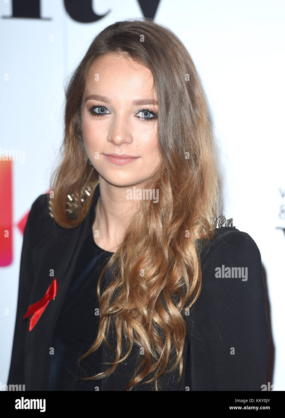 Photo Must Be Credited ©Alpha Press 079965 01/12/2017 Molly Windsor ...