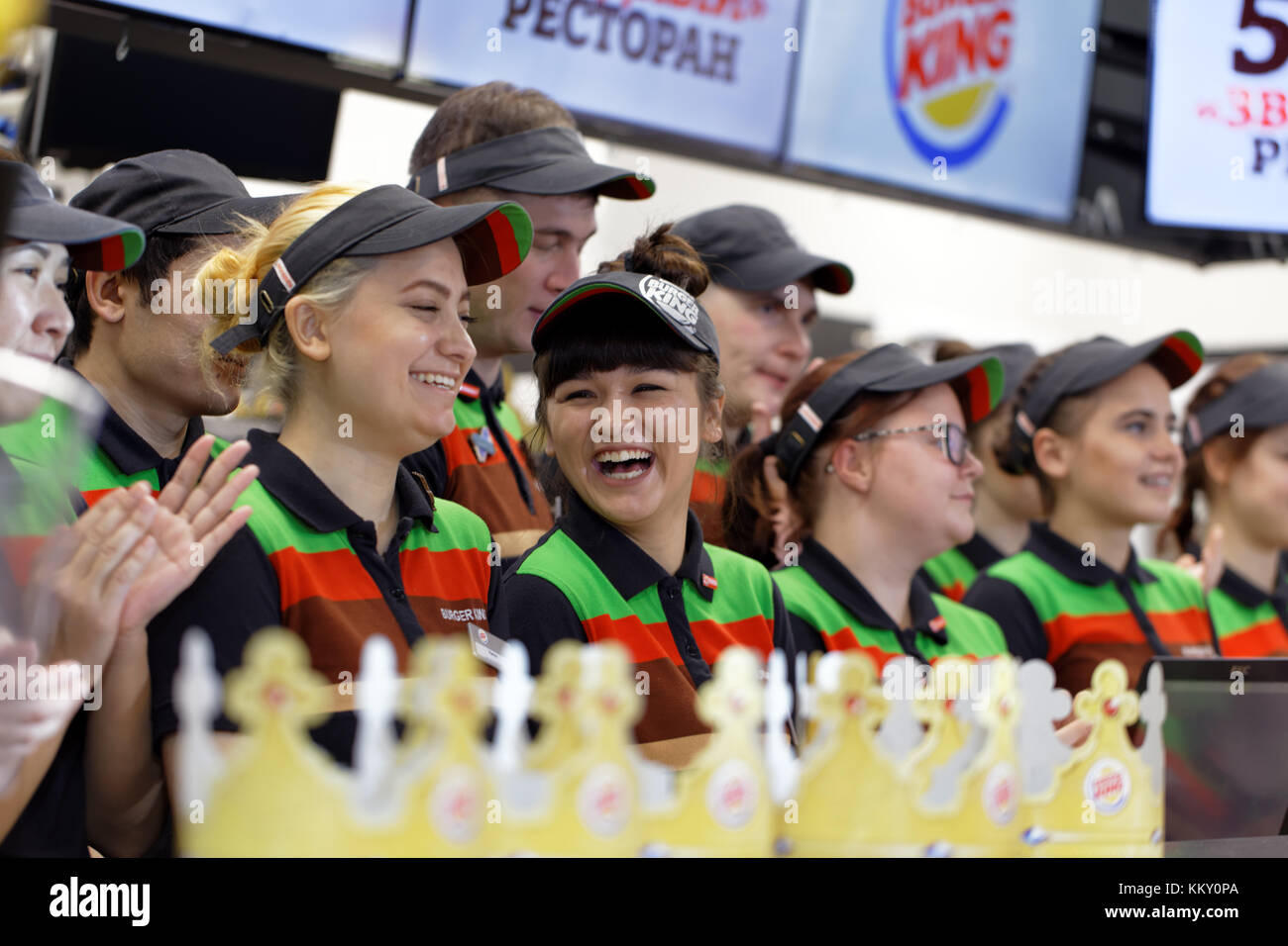 St. Petersburg, Russia - November 29, 2017: Staff of 500th Burger King restaurant in Russia in the service area in the day of opening. First Burger Ki Stock Photo
