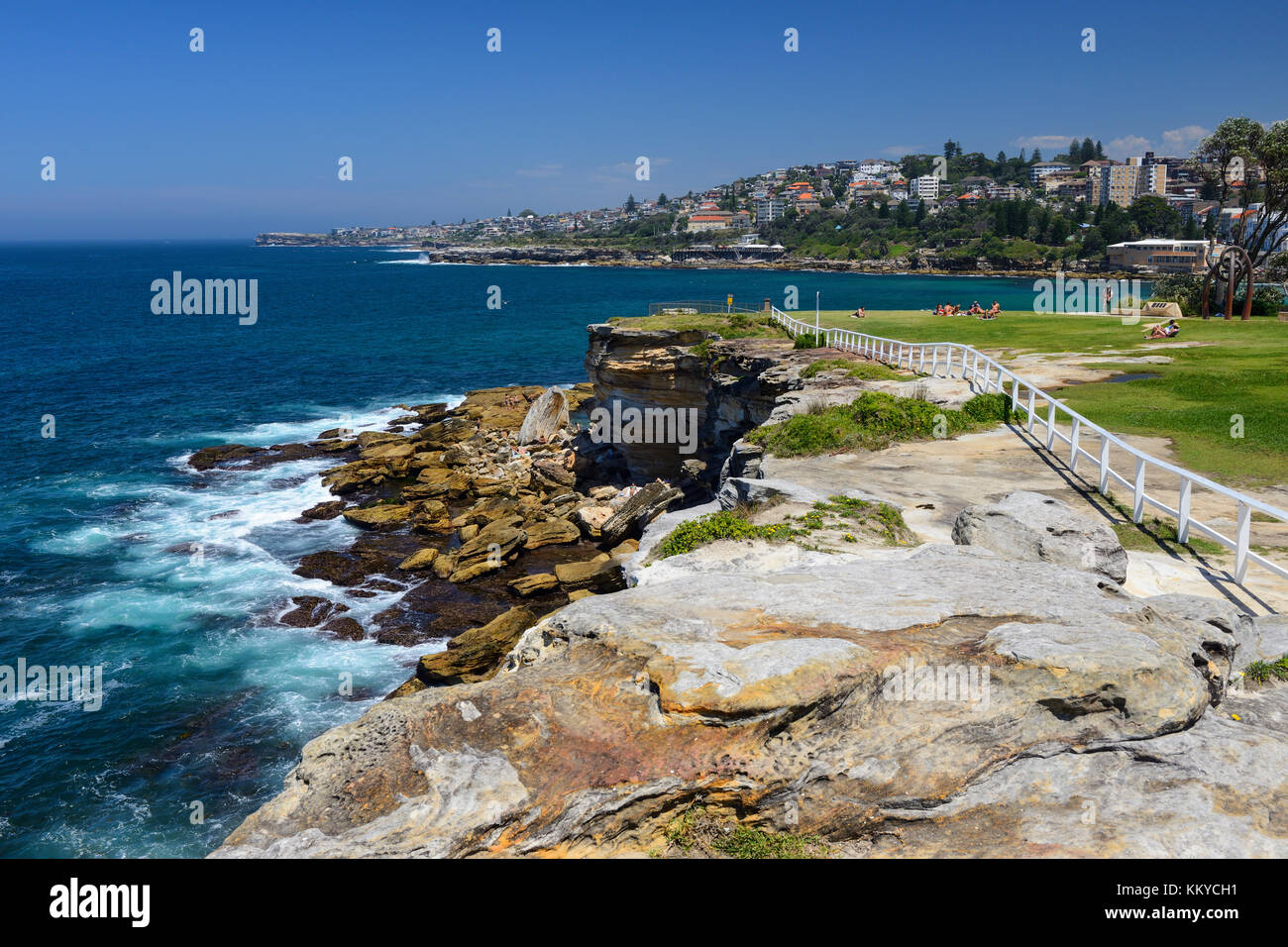 Dolphin Point with open rock pool of Giles Baths in Dunningham Park at Coogee Beach, Coogee, an eastern suburb of Sydney, New South Wales, Australia Stock Photo