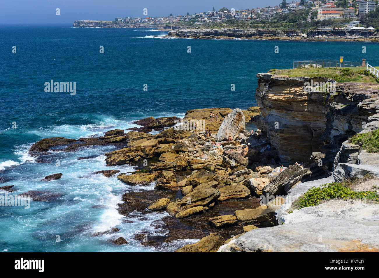 Dolphin Point with open rock pool of Giles Baths in Dunningham Park at