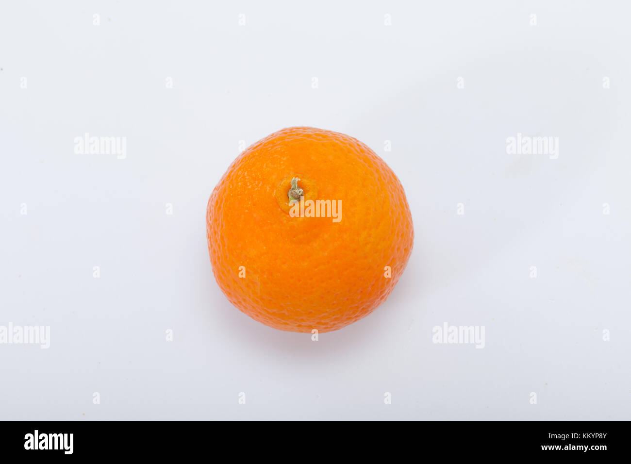 fresh mandarin isolated on white Stock Photo - Alamy