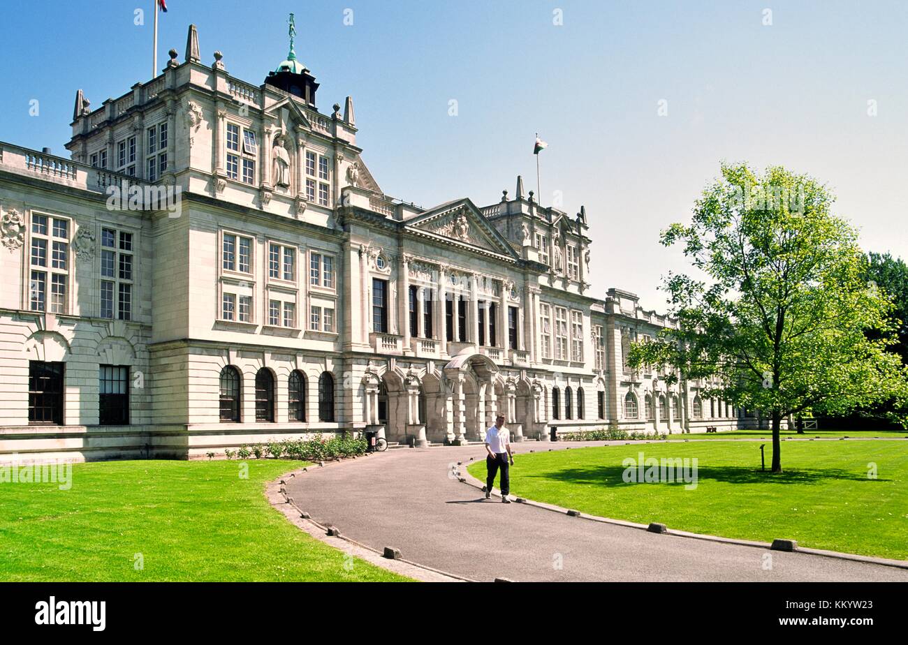 A view of the University of South Wales in Cardiff city centre Stock Photo  - Alamy