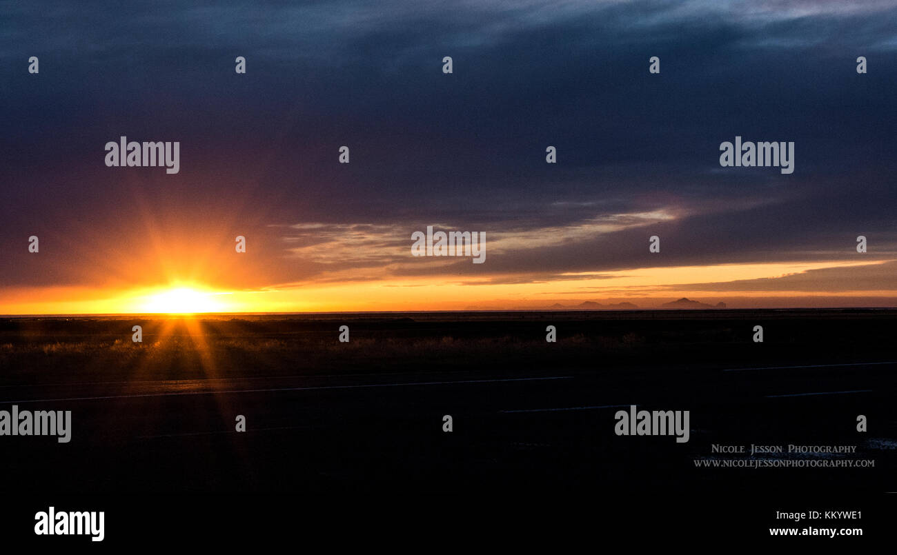 Sunset on horizon driving beach hi-res stock photography and images - Alamy