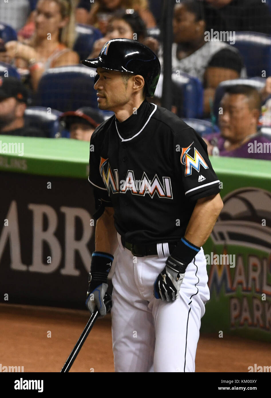 Ichiro suzuki hi-res stock photography and images - Alamy