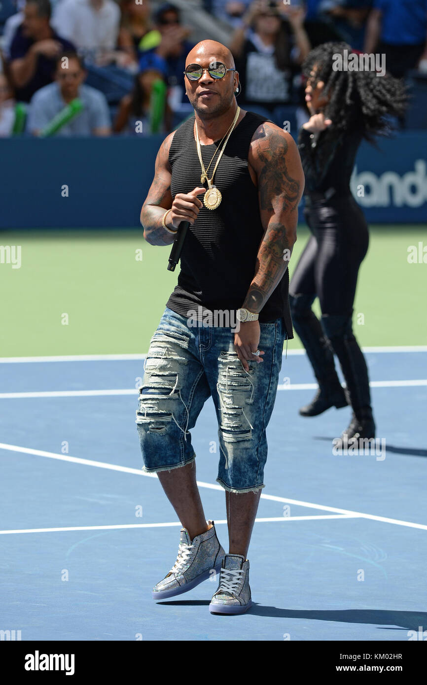 FLUSHING MEADOWS, NY - AUGUST 27: Flo Rida at the stadium show during ...