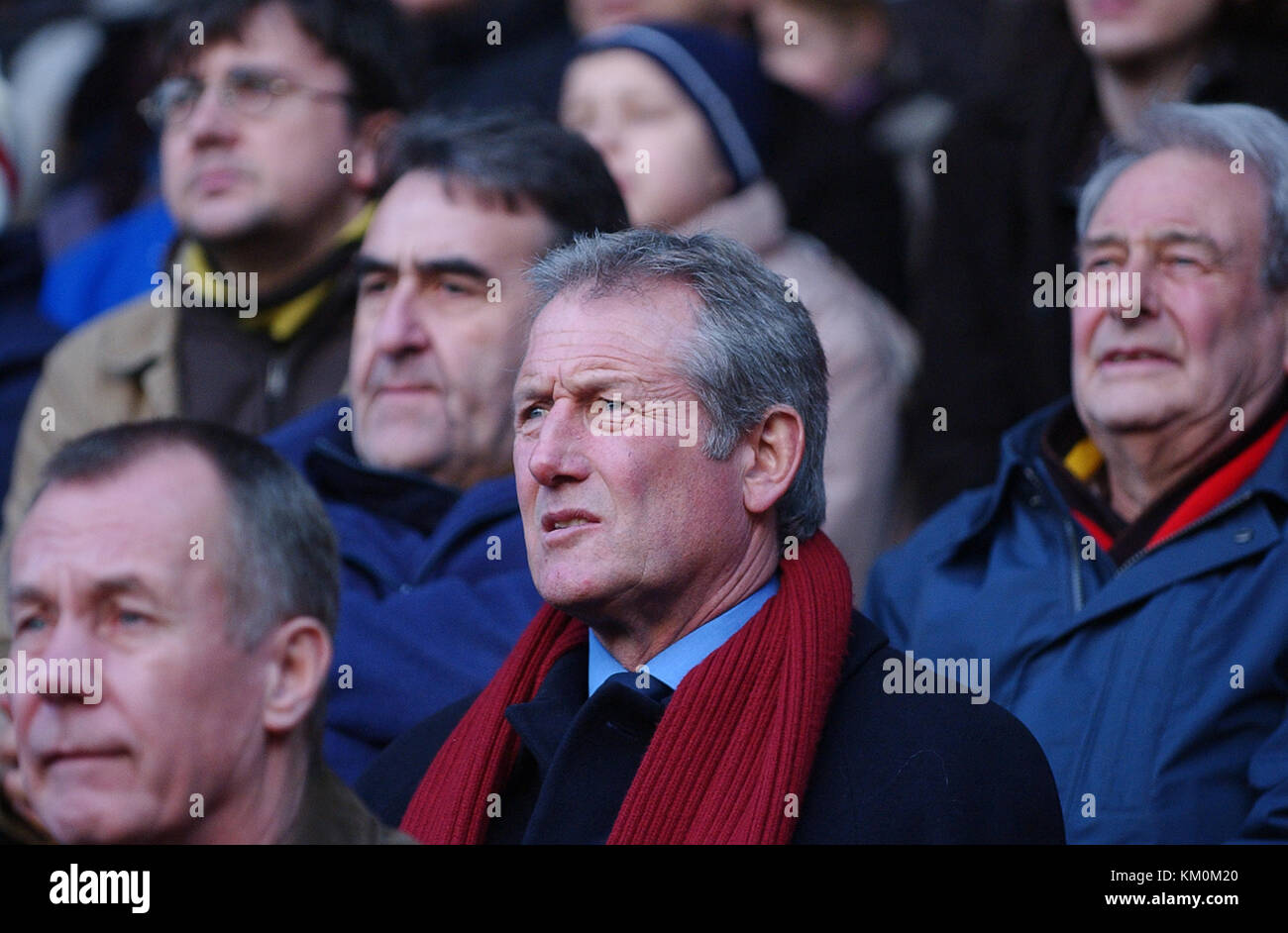 Former footballer goalkeeper Jim Barron Watford v Wolverhampton Wanderers 11 December 2004 Stock Photo
