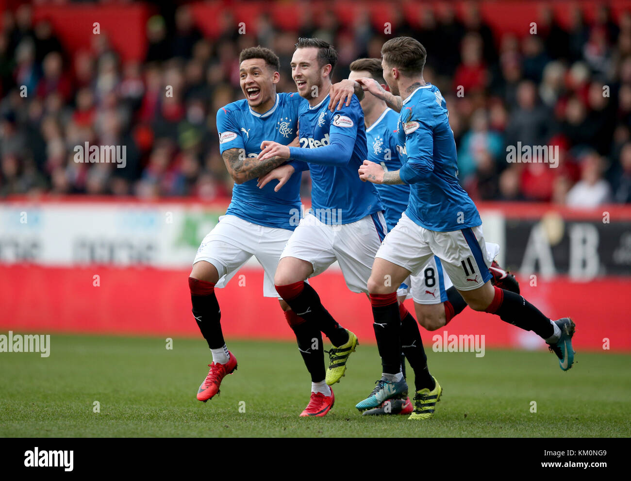Rangers danny wilson celebrates scoring hi-res stock photography and ...