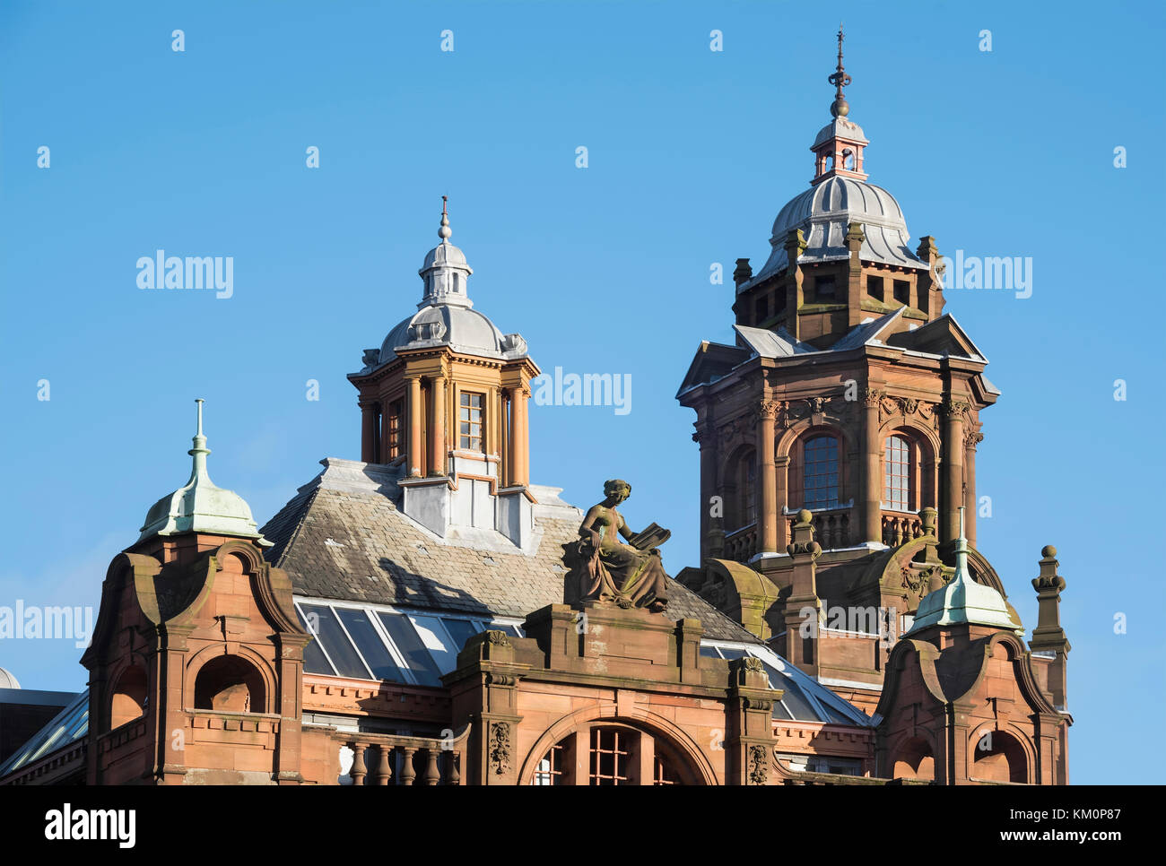 Rooftop view of Kelvingrove Art Gallery & Museum in Glasgow Stock Photo ...