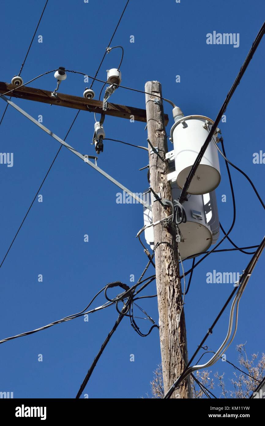 Edison high voltage power pole hi-res stock photography and images - Alamy