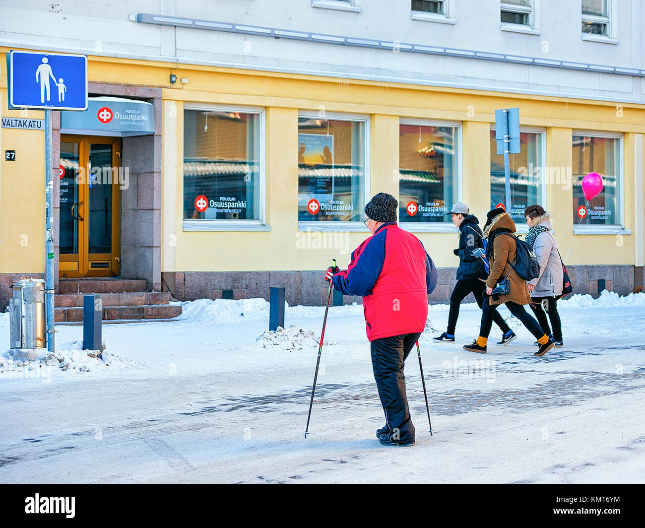 Old woman walking stick crossing hi-res stock photography and images ...