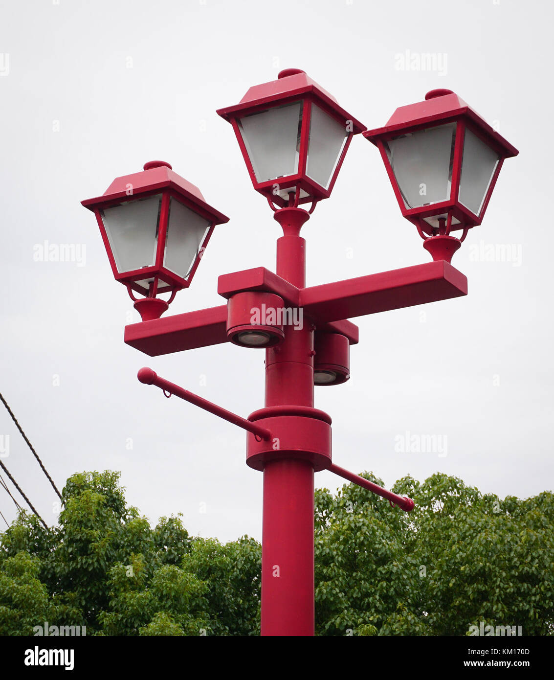 Red lamp post chinatown hi-res stock photography and images - Alamy