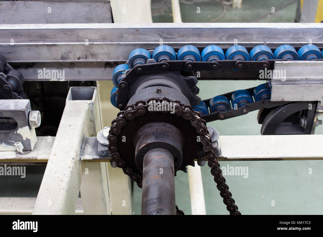 chain and shaft drive Line Conveyor Stock Photo Alamy