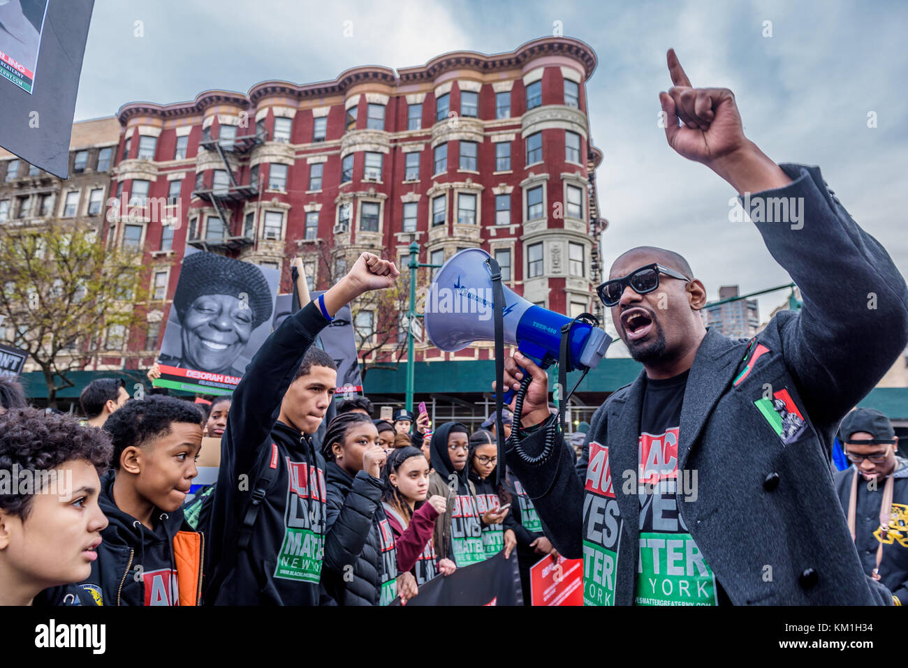 New York, United States. 02nd Dec, 2017. Students from South Bronx Community Charter High School with help from community leaders gathered at the Schomburg Center for Research in Black Culture in Harlem and led the second annual Future of the City March against police brutality on December 2, 2017; marching with students from other New York City schools against police brutality and the unjust treatment of people of color. Credit: Erik McGregor/Pacific Press/Alamy Live News Stock Photo