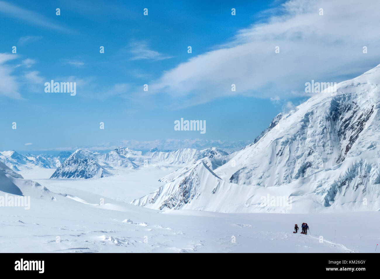 Climbers hiking on Mt McKinley in Alaska Stock Photo