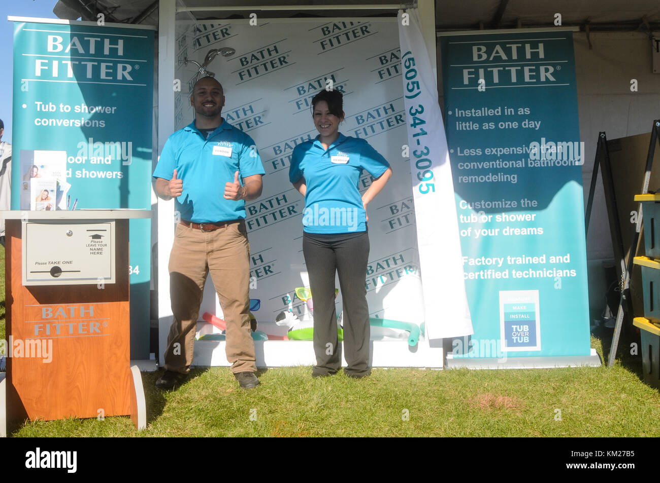 Vendors and patrons at Albuquerque Bacon Fest 2015 in Albuquerque, New