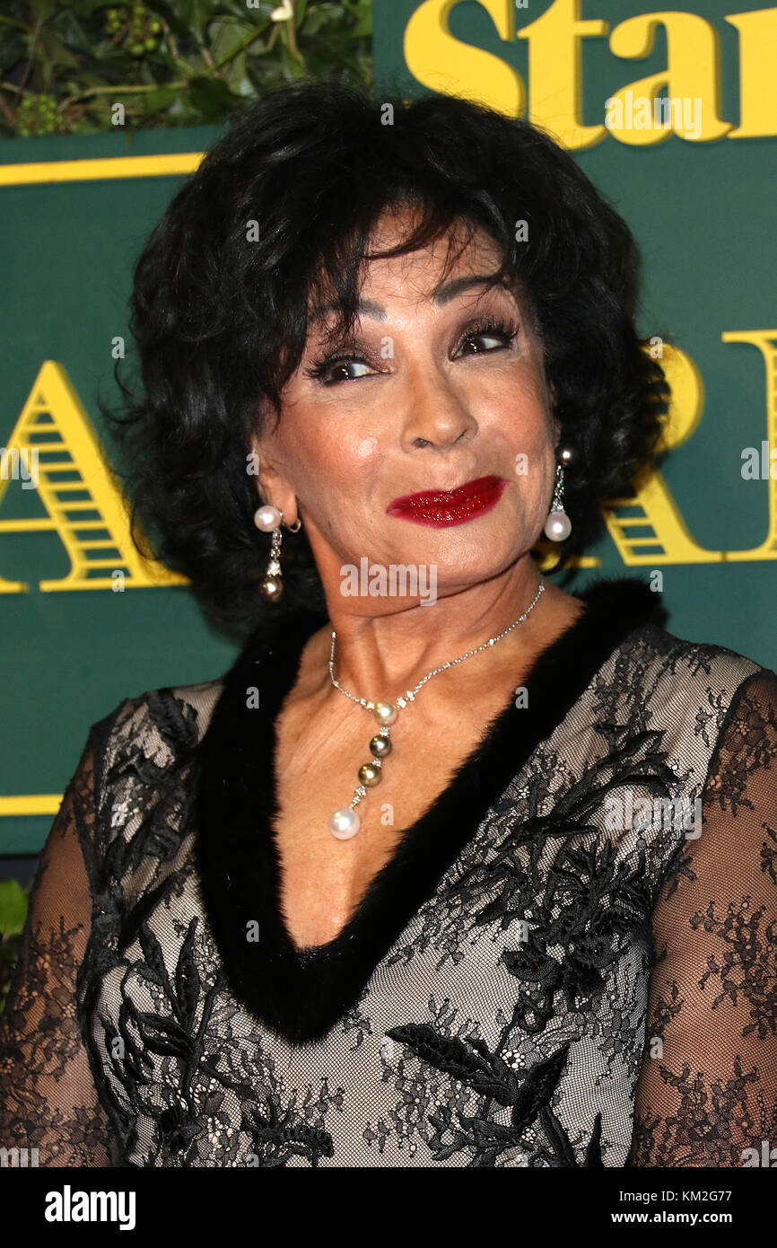 London, UK. 3rd December, 2017.Shirley Bassey, London Evening Standard Theatre Awards, Theatre Royal Drury Lane, London, UK. 03rd Dec, 2017. Photo by Richard Goldschmidt Credit: Rich Gold/Alamy Live News Stock Photo