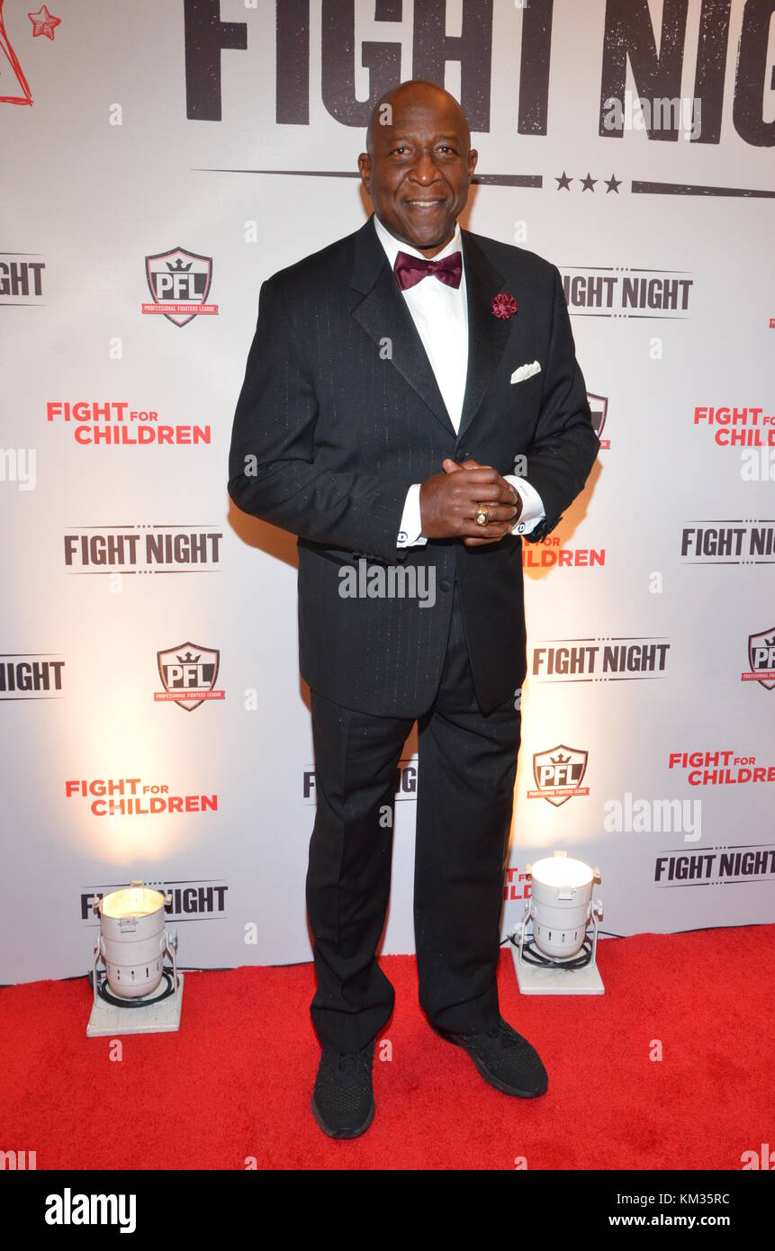 Fight Night - Fight for Children - Arrivals Featuring: Gary Clark, Richard  DOC Walker, Former Redskins players Where: Washington DC, District Of  Columbia, United States When: 02 Nov 2017 Credit: WENN.com Stock Photo -  Alamy