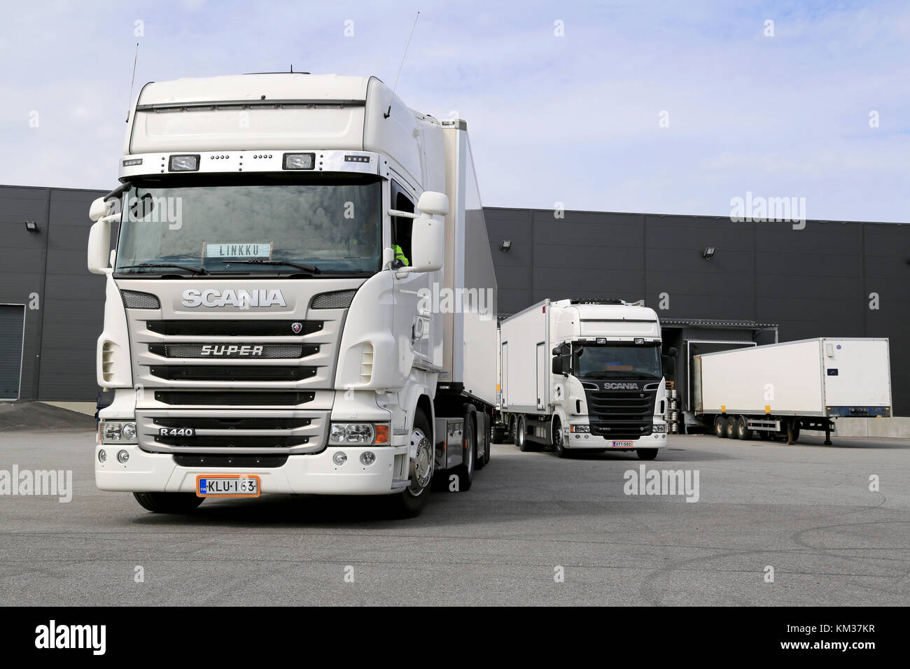 Warehouse trucks hi-res stock photography and images - Alamy