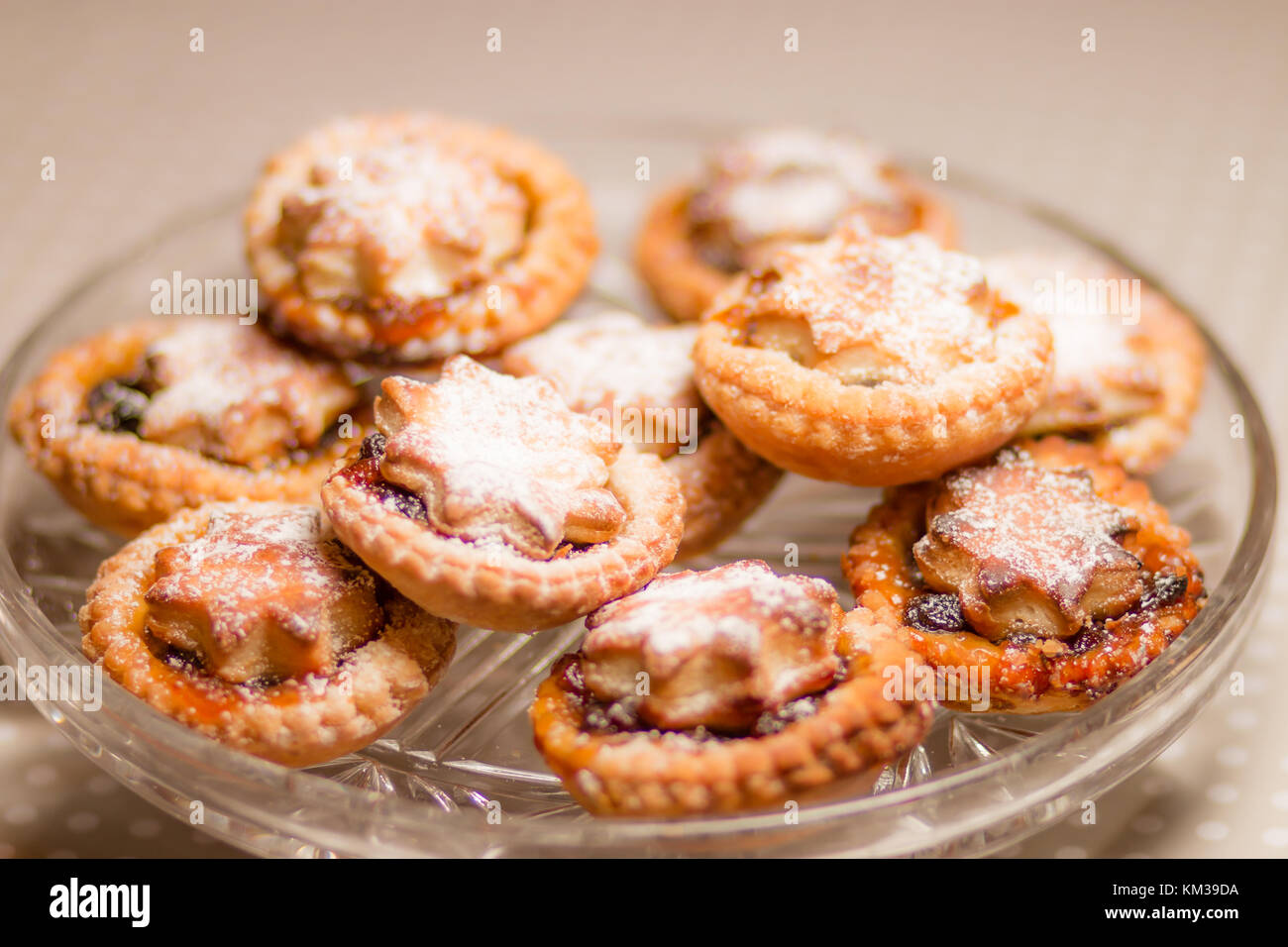 Home baked mince pies Stock Photo - Alamy