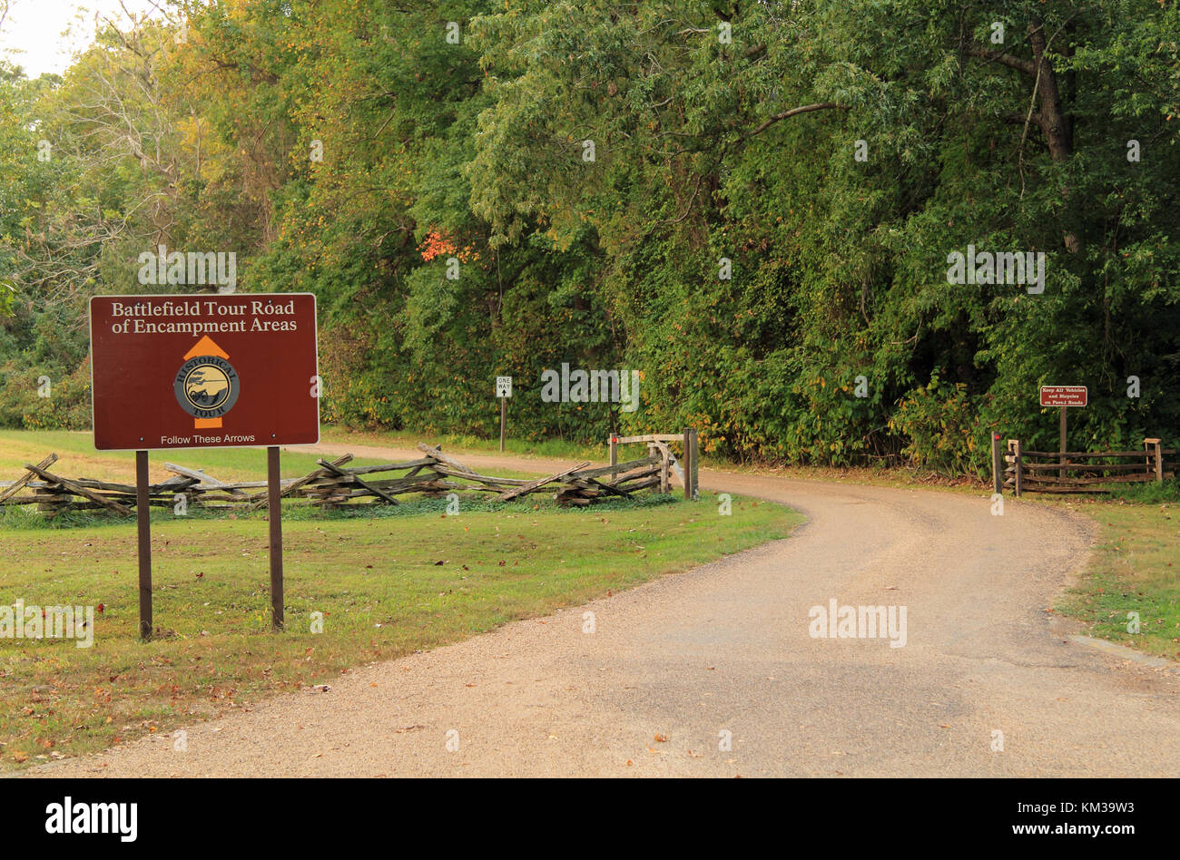 Auto Tour Road at the Historic Yorktown Battlefield, Colonial National