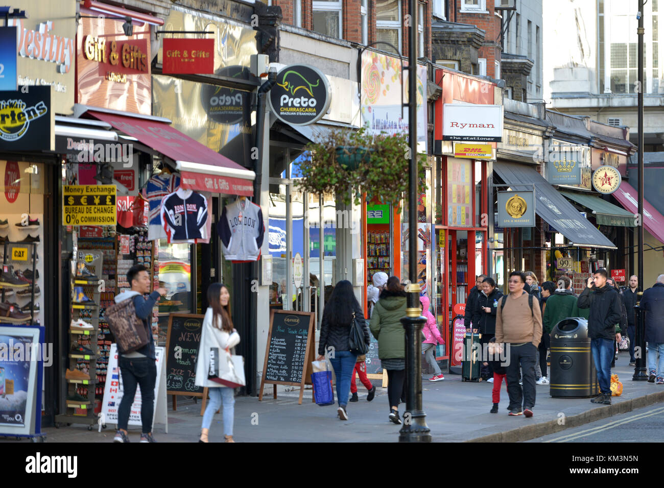 Shoppers on Queensway, Bayswater, London Stock Photo Alamy