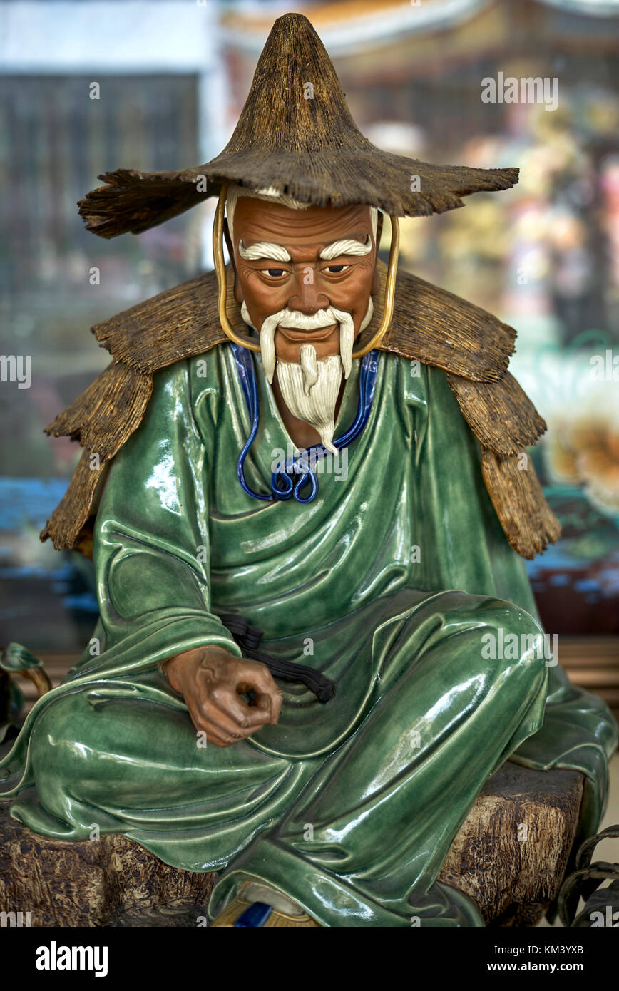 Man Statue High Resolution Stock Photography and Images Alamy